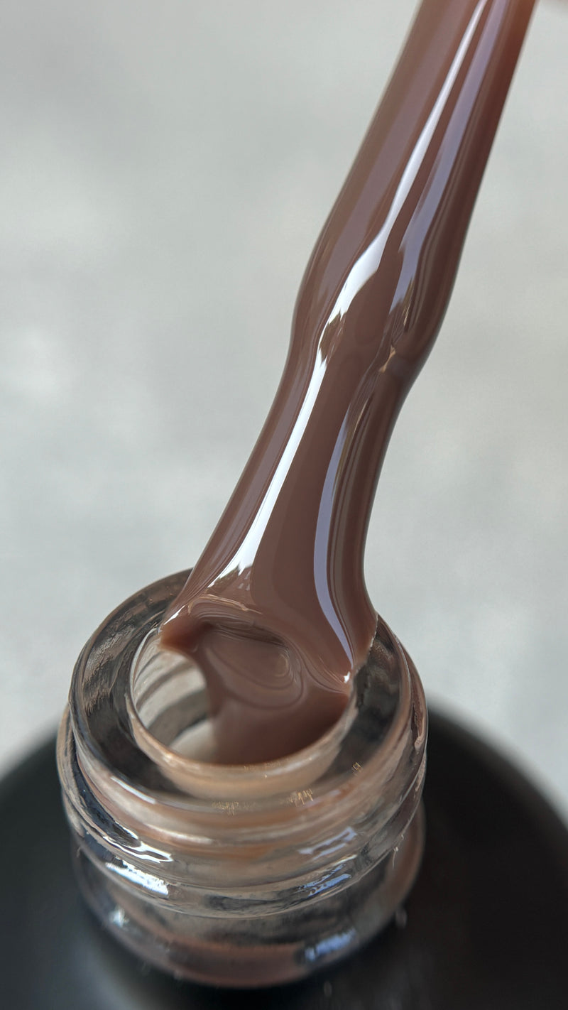 HAZELNUT